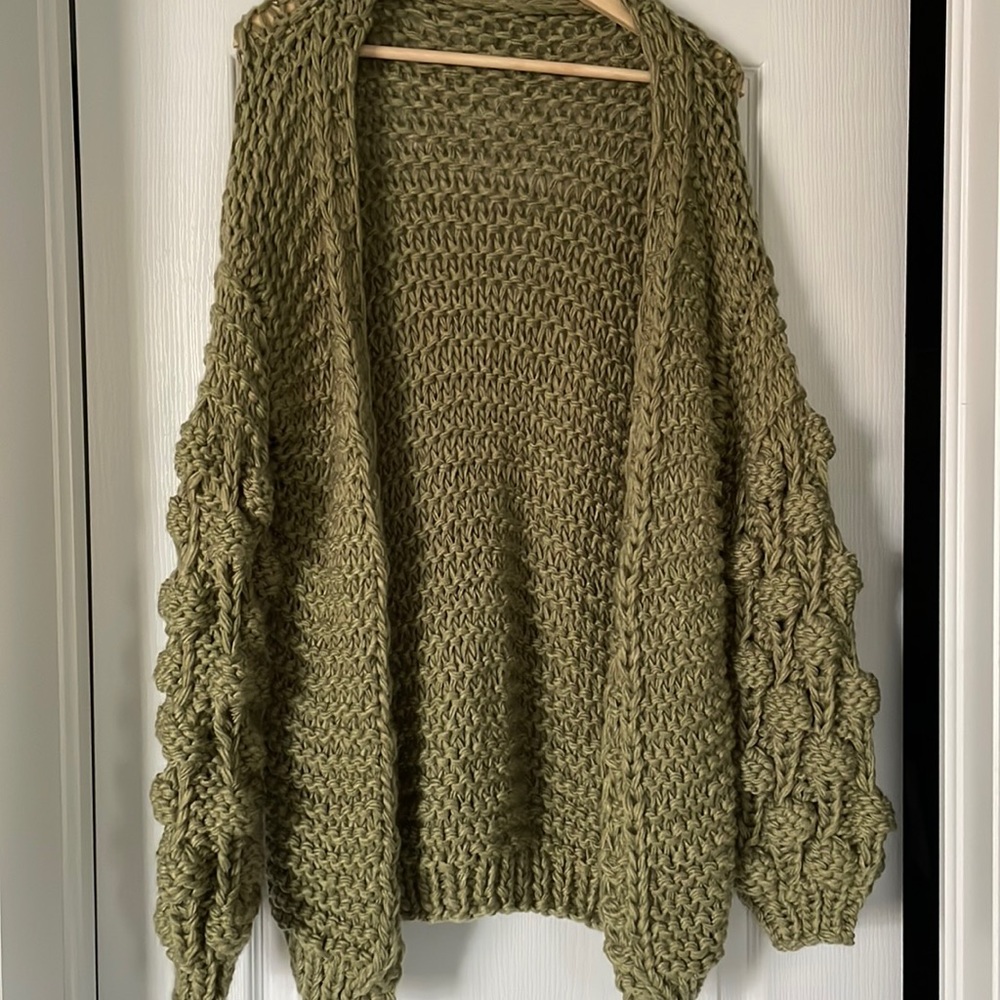 Chunky knit cardigan